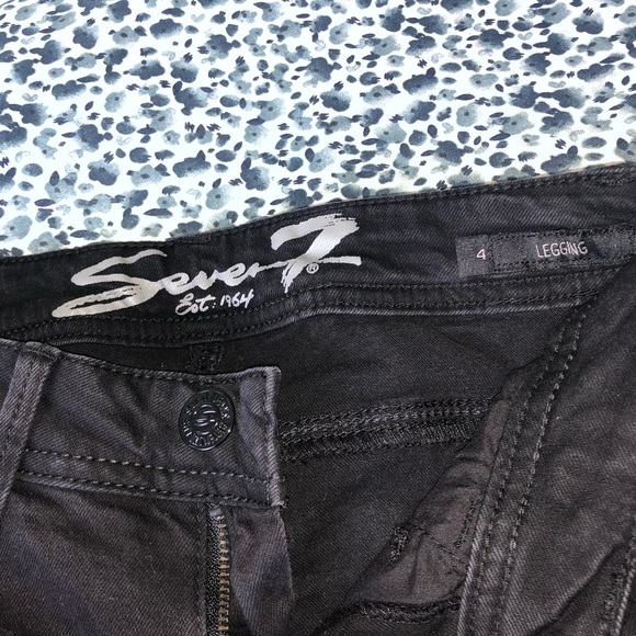 NWOT Seven7 Black Legging Jeans - Picture 5 of 7